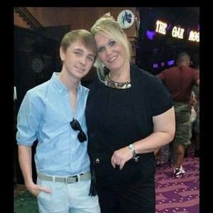 Meet your Posher, Deana